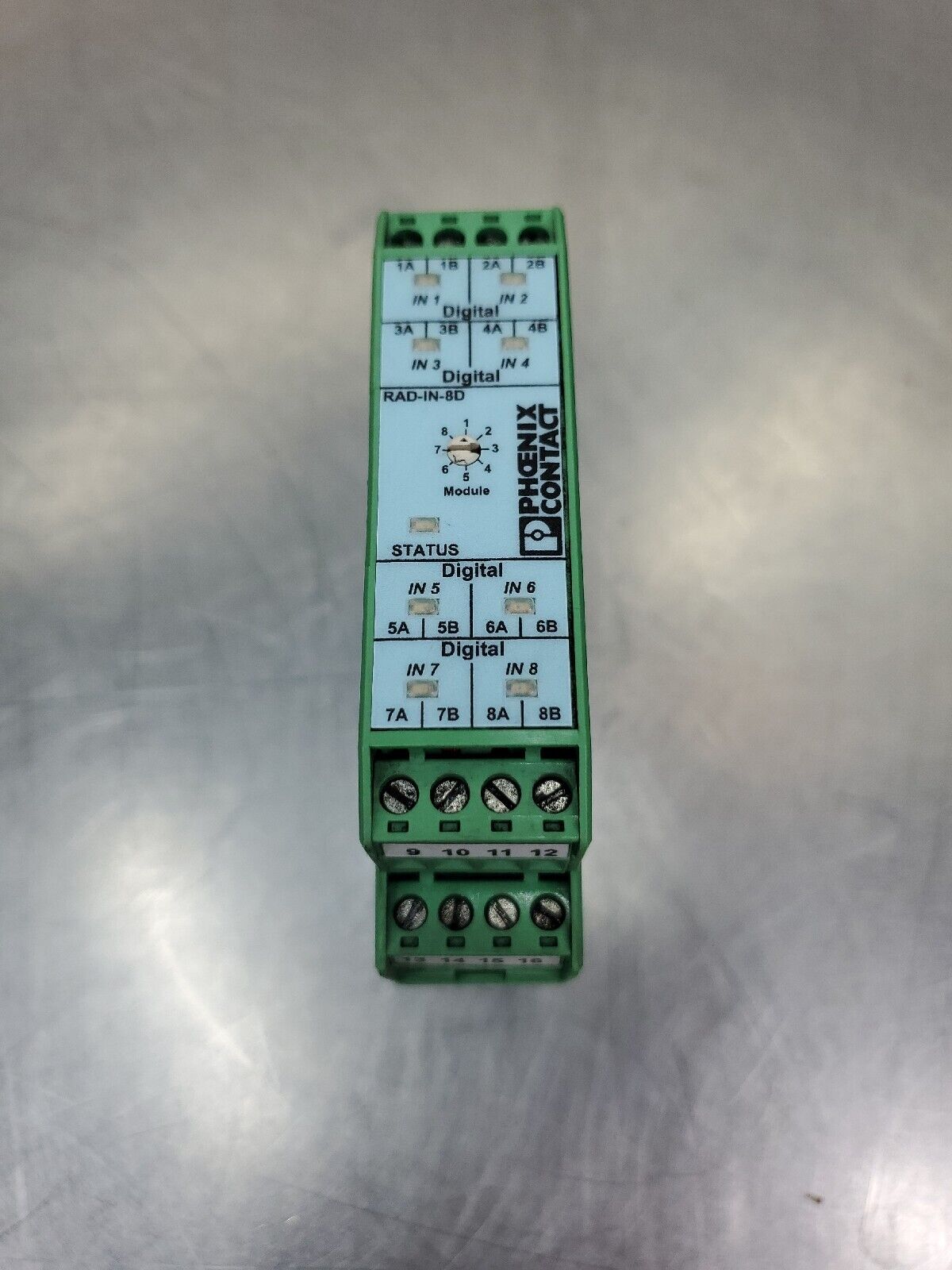 PHOENIX CONTACT RAD-IN-8D 8-Channel Digital Input Module.                  3D-19