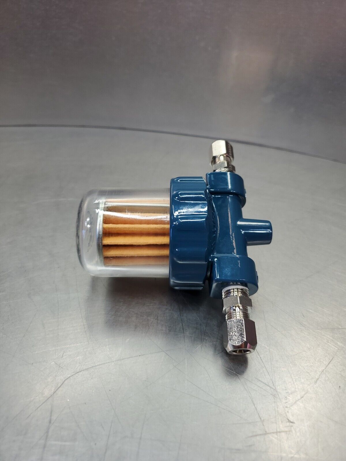 FM 1 ¾" Micro Filter T-Coupler Unit.                                        6D-9