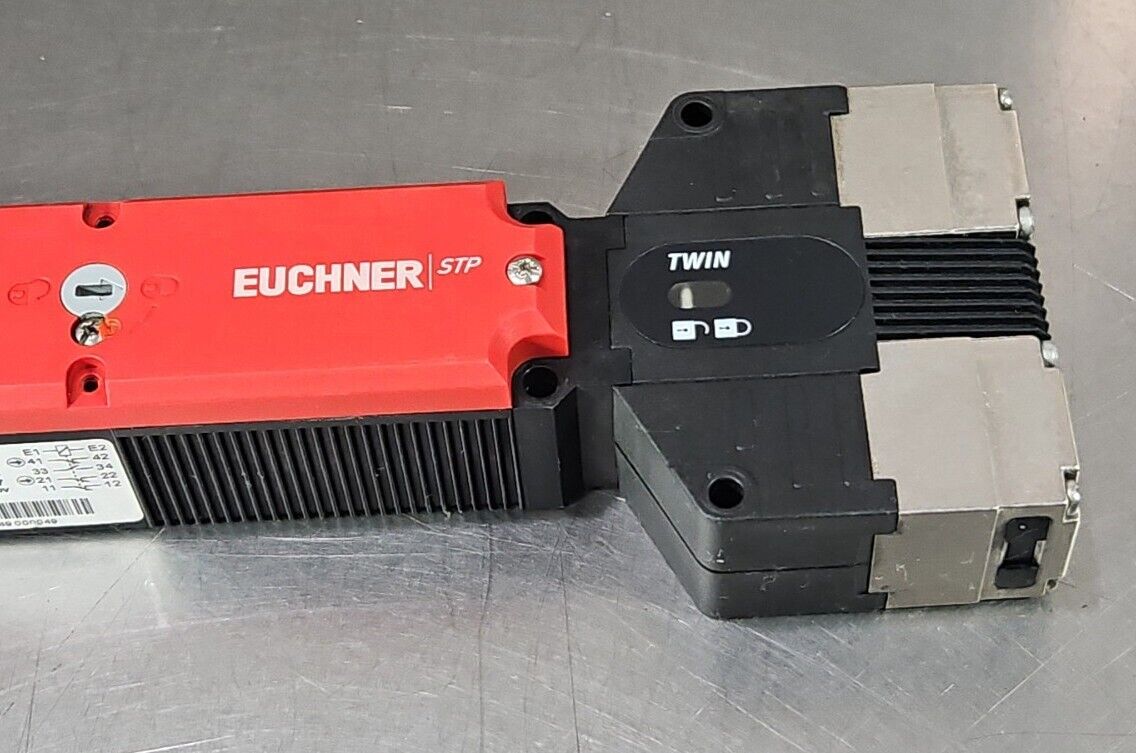 EUCHNER STP-TW-4A-2131AC024M. Safety Switch.     5E-10