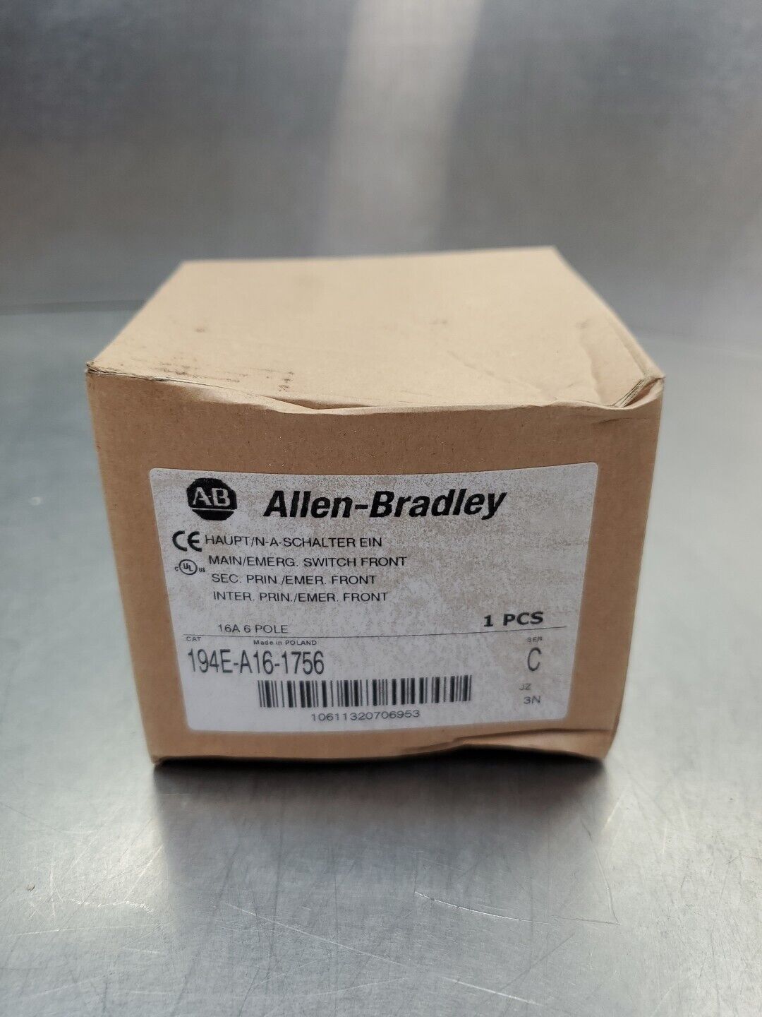 ALLEN BRADLEY 194E-A16-1756 Ser. C Main/Emergency Switch Kit.              4D-24