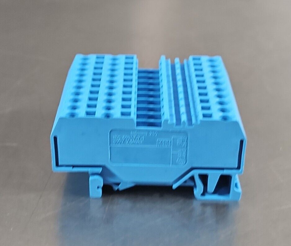 WAGO 280-684 Conductor Through Terminal Block - Lot of 58.              Loc3C-11