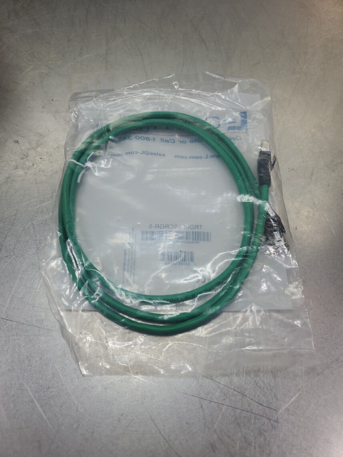 L-COM TRD855SCRGR-5 Network Cable Assembly - 5FT.                             5E