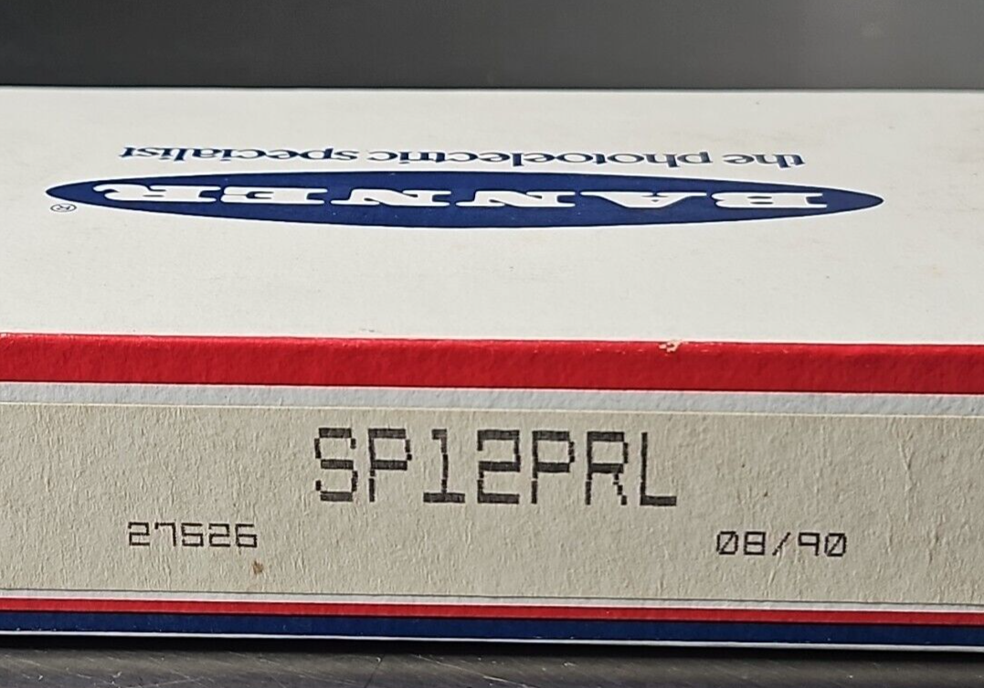 BANNER SP12PRL SENSOR.   Loc5E14