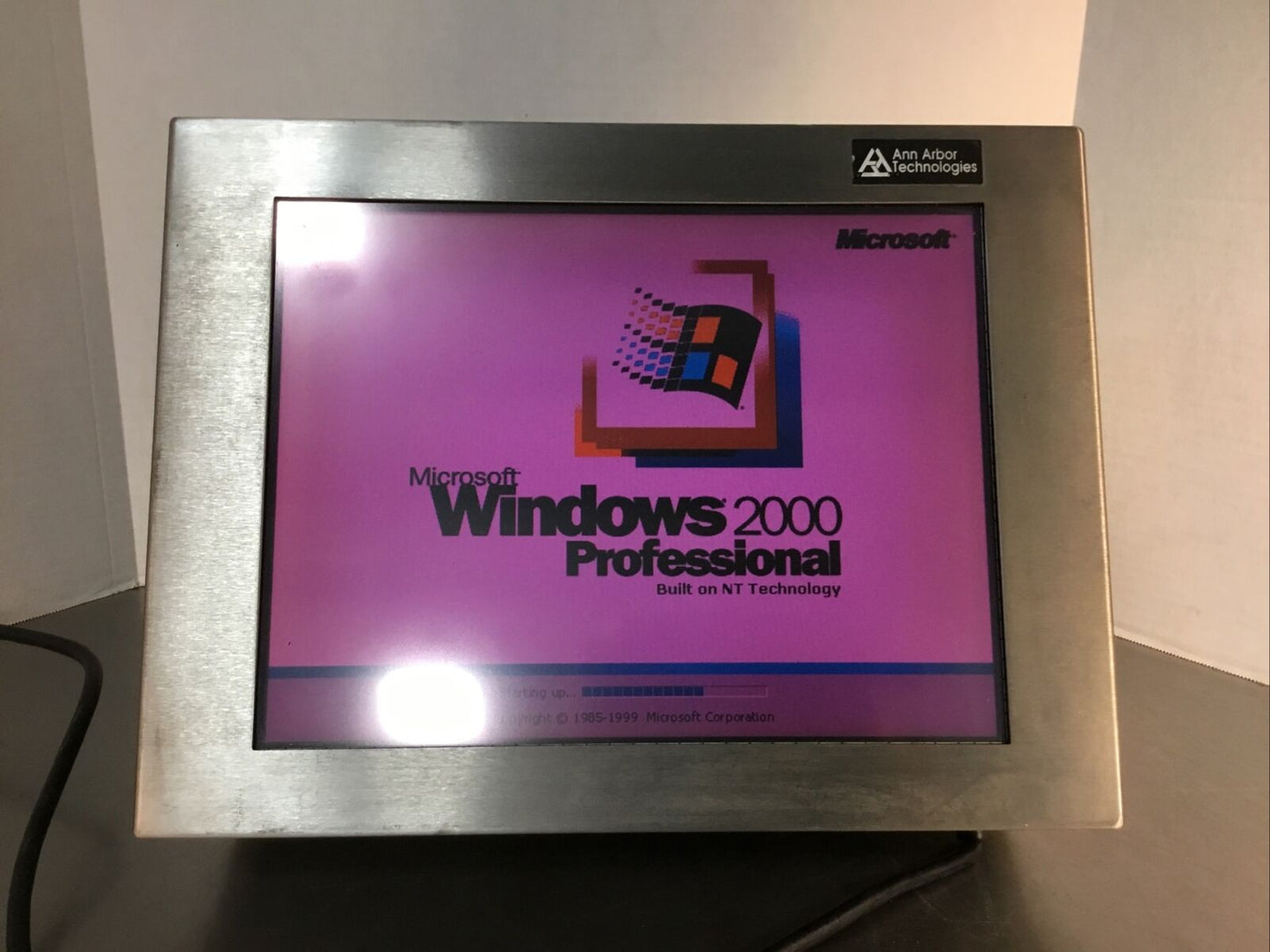 Ann Arbor Technologies A2T-15  Panel Mount Touchscreen Computer 100-240V 3A  2E