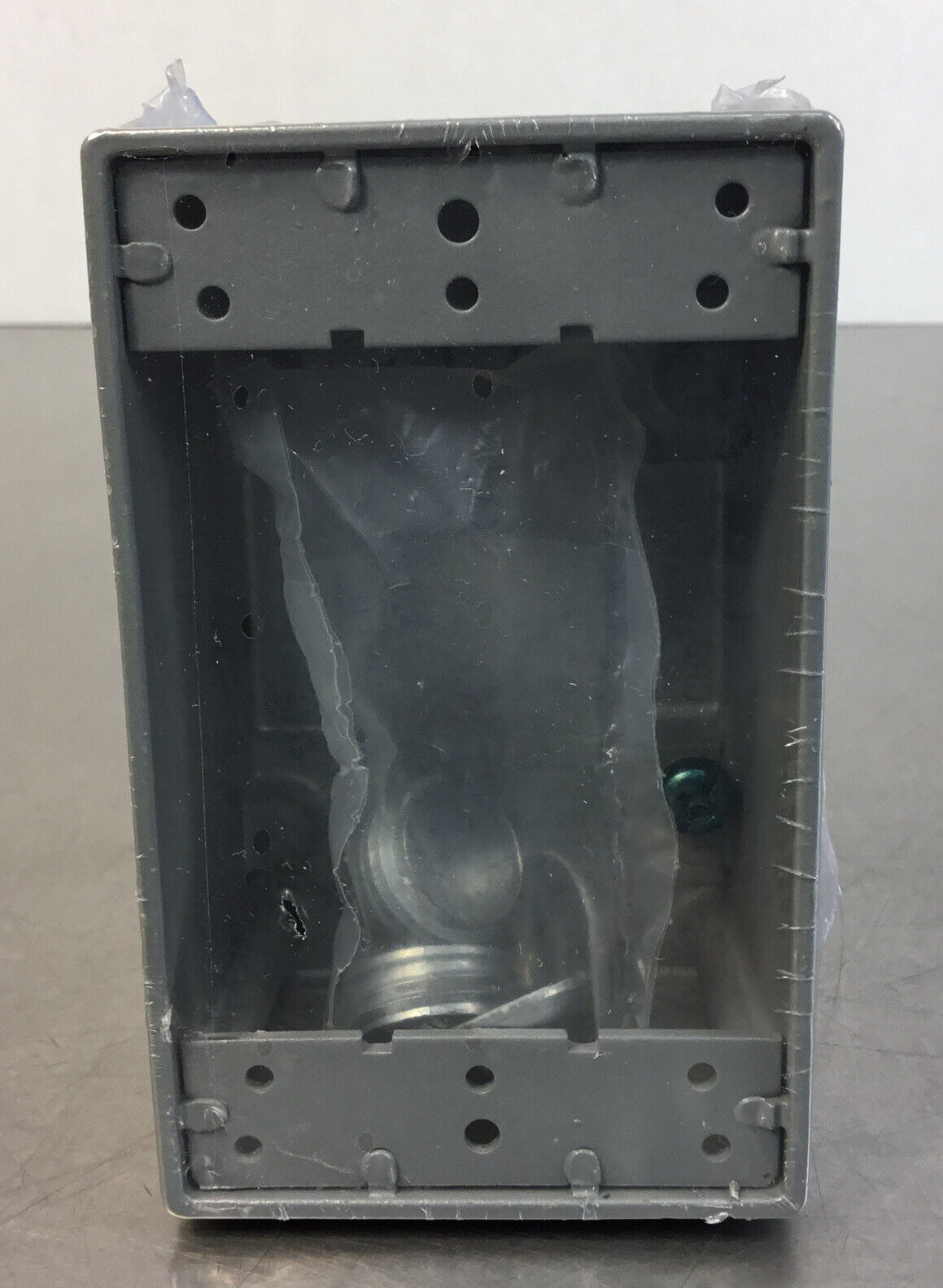 Hubbell-Bell 5320-0 Single Gang 3  1/2-Inch Outlets Weatherproof Box Elec.   4B