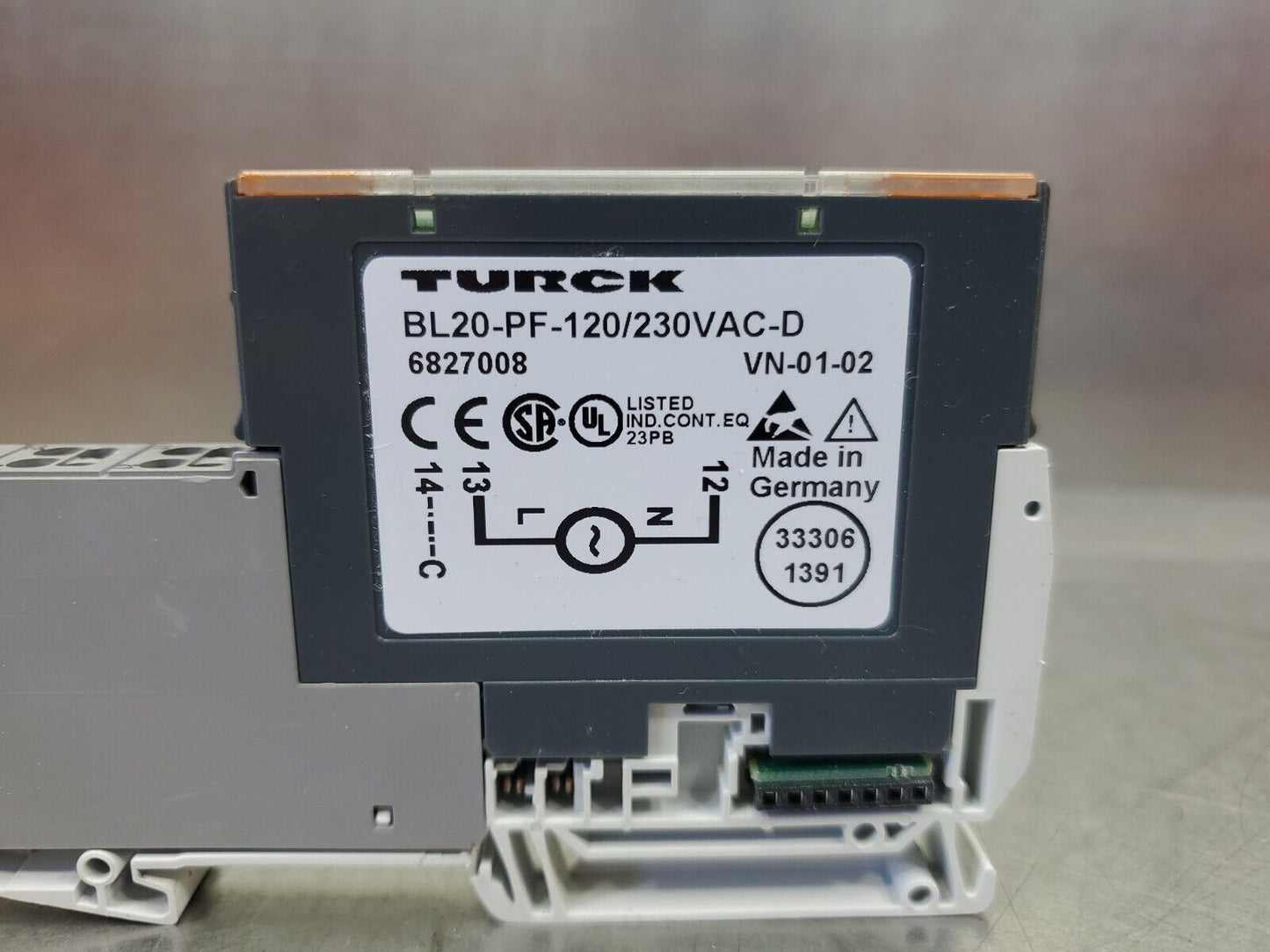 TURCK BL20-PF-120/230VAC-D POWER FEEDING MODULE.                           3D-28