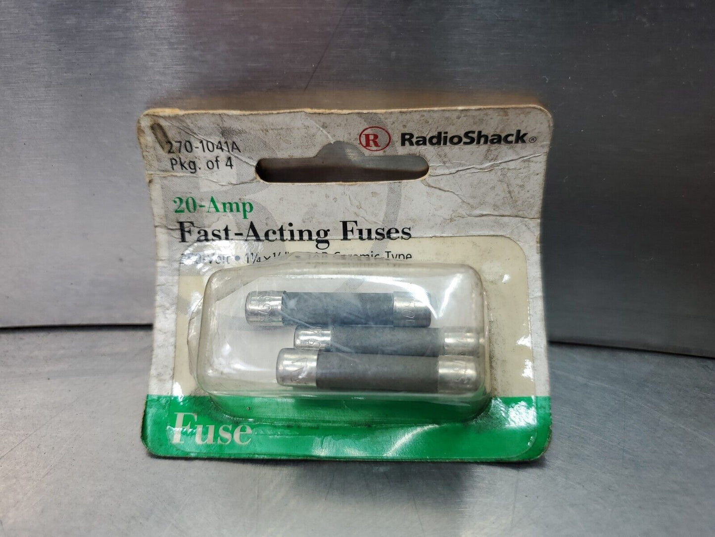 RadioShack 270-1041A Fast-Acting Fuse, 250V 20 AMP.                 4D-BOX#2