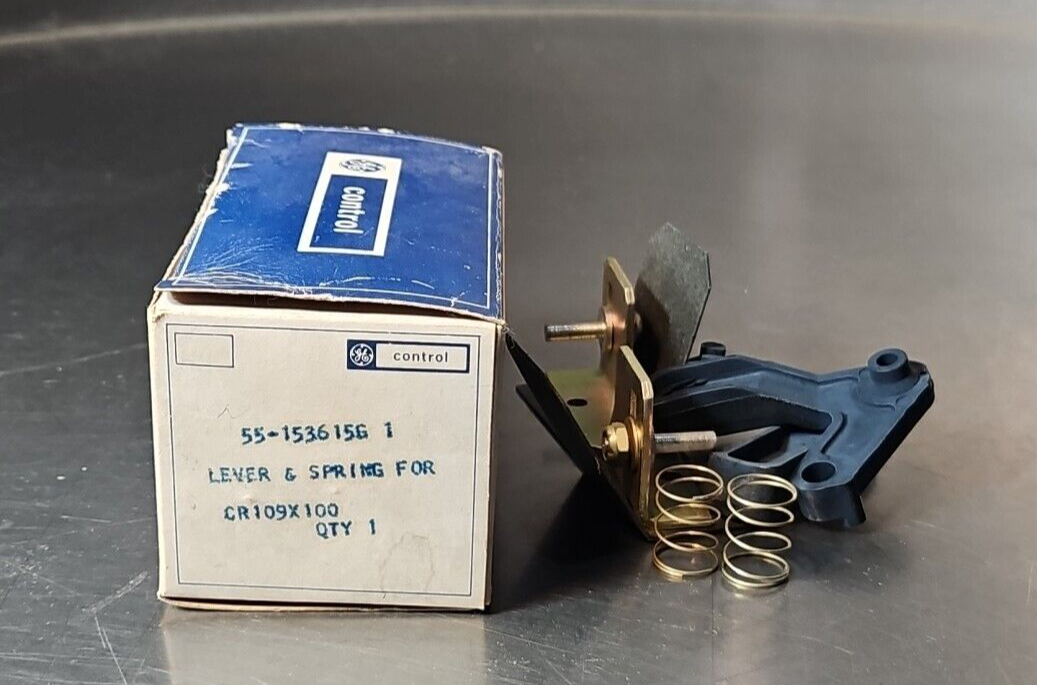 General Electric 55-153615G1 Lever And Spring For CR109X100.     Loc4E13