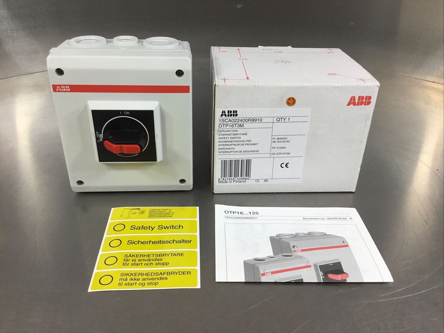 ABB  OTP16T3M  Enclosed Safety Switch  1SCA022400R9910     4C