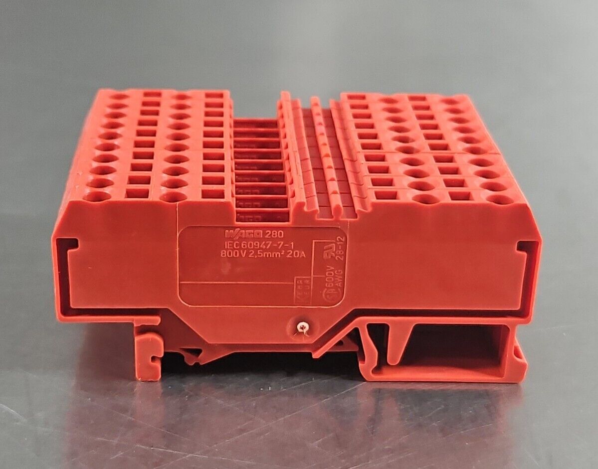 WAGO 280-830 Conductor Through Terminal Block - Lot of 50.               Loc3C-8