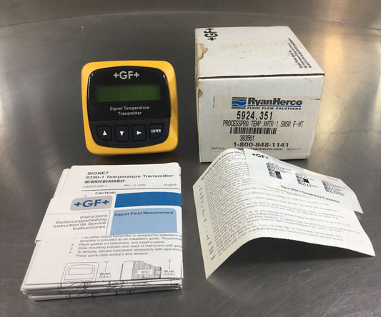 GEORGE FISCHER SIGNET  383501  /  5924.351  Temperature Transmitter   3B-8