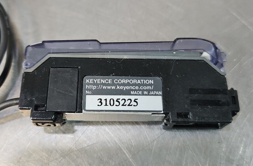 KEYENCE FS-V22RP OPTIC SENSOR NSMP.                            3C-16