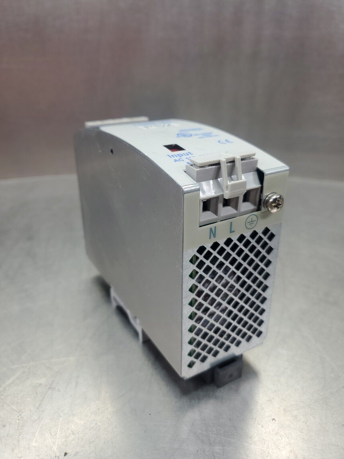 Allen Bradley 1606-XL60D Power Supply 24 V DC/ 2.5A.                          4D