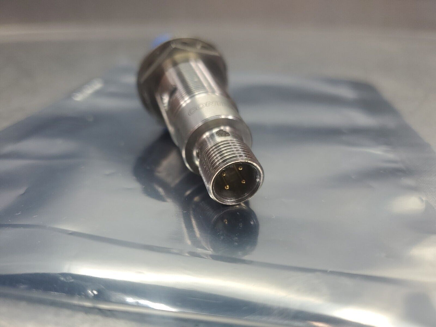 Contrinex RLS-1183-020 RFID Read + Write Head Module.                       5-E2