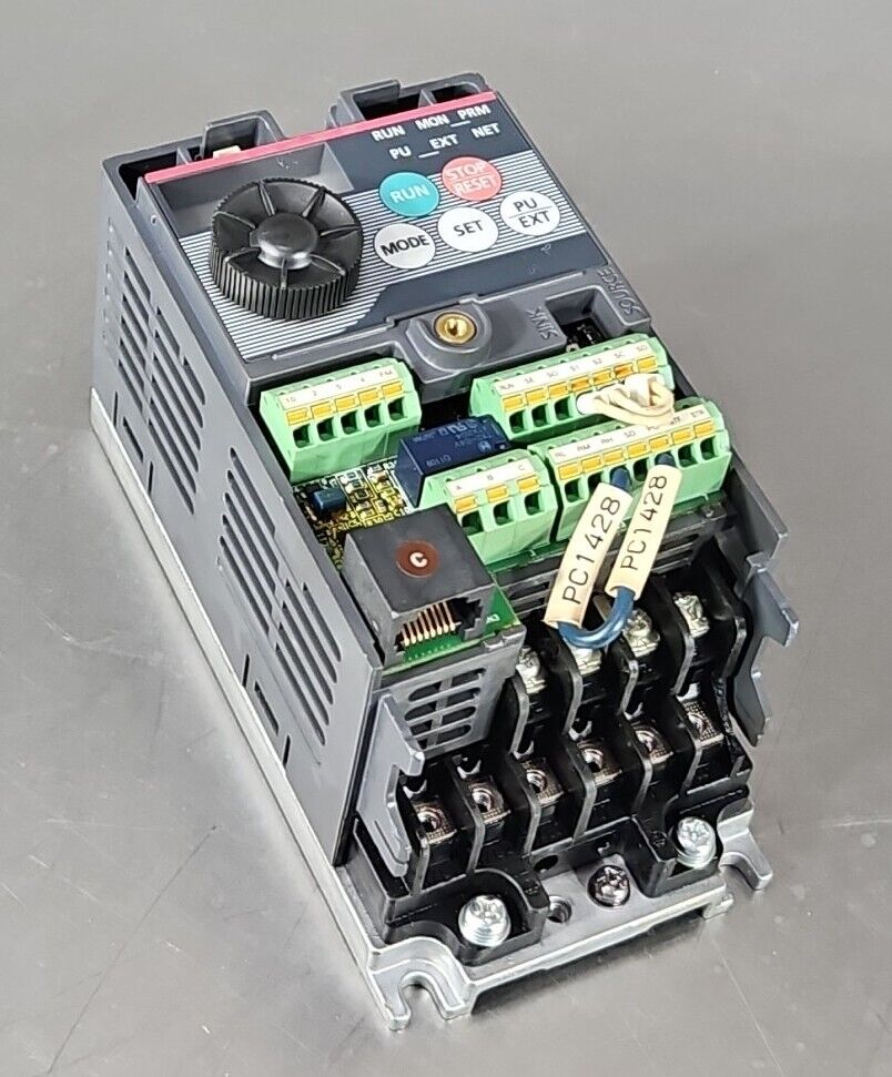 MITSUBISHI FR-D720-0.1K-60 Inverter.                                  Loc1B-20