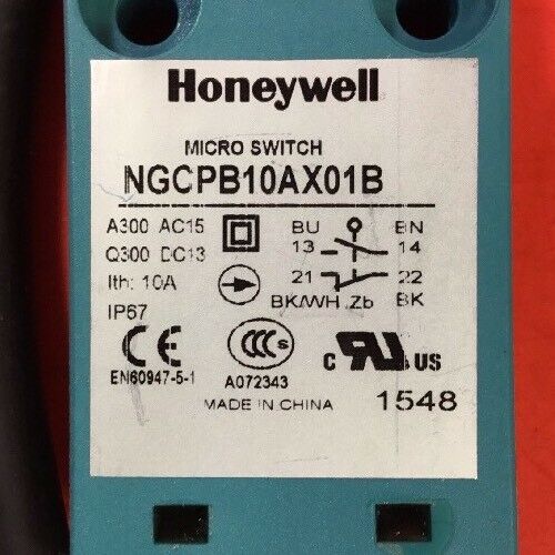 Honeywell NGCPB10AX01B Pusher Limit Switch Metal 1 NO 1 NC 10 Amp     6A
