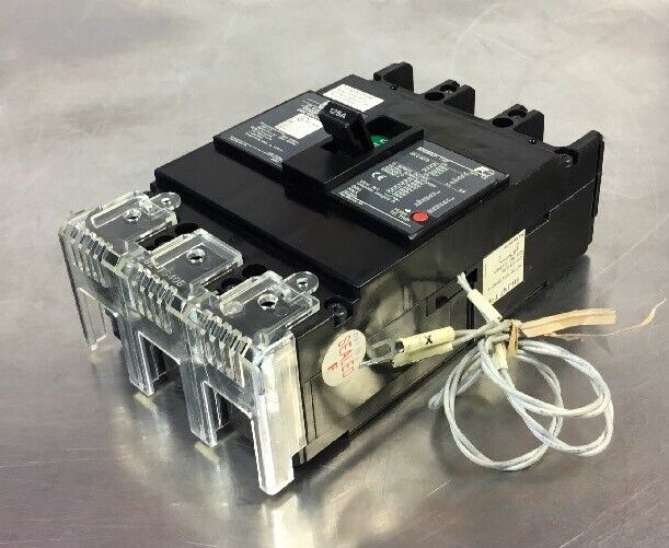 FUJI ELECTRIC SA203RAUL-125 AUTO BREAKER, 3 POLE, 125A                      4E-4
