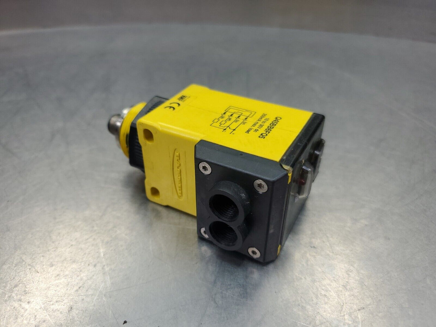 Banner Engineering Q45BB6FQ5 Photoelectric Sensor                          3E-26