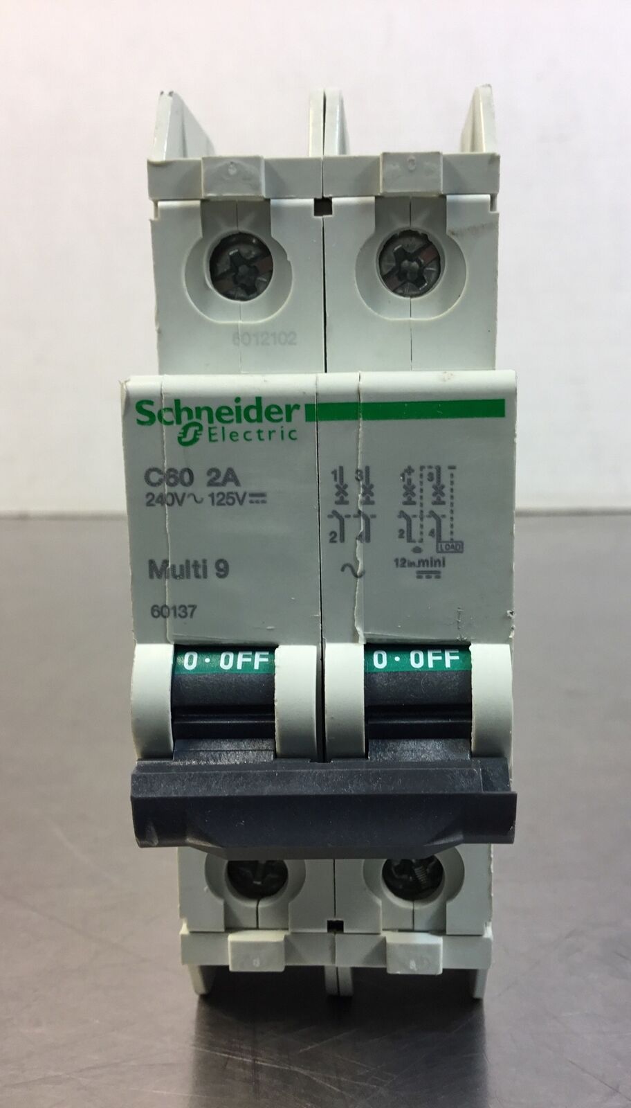 Schneider Electric 60137 Multi 9 Circuit Breaker C60 2A    4D