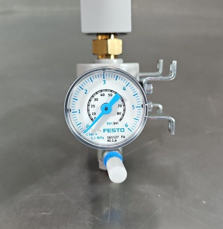 FESTO FRM D-MINI Pressure regulator + FESTO PEV-1/4-B-0D.               Loc6C-13