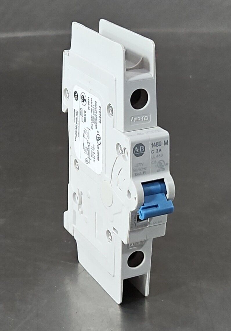 Allen Bradley 1489-M1C030. Ser D. Circuit Breaker.                         4E-22