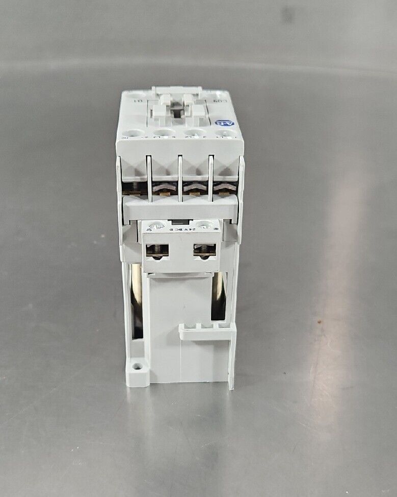 Allen Bradley 100-C09*01 Contactor.  Series A.                         Loc 4A-22
