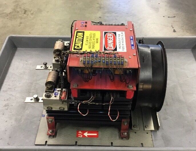 ROBICON 425 089 480V 3PH 300A SCR POWER CONTROLLER.     4A