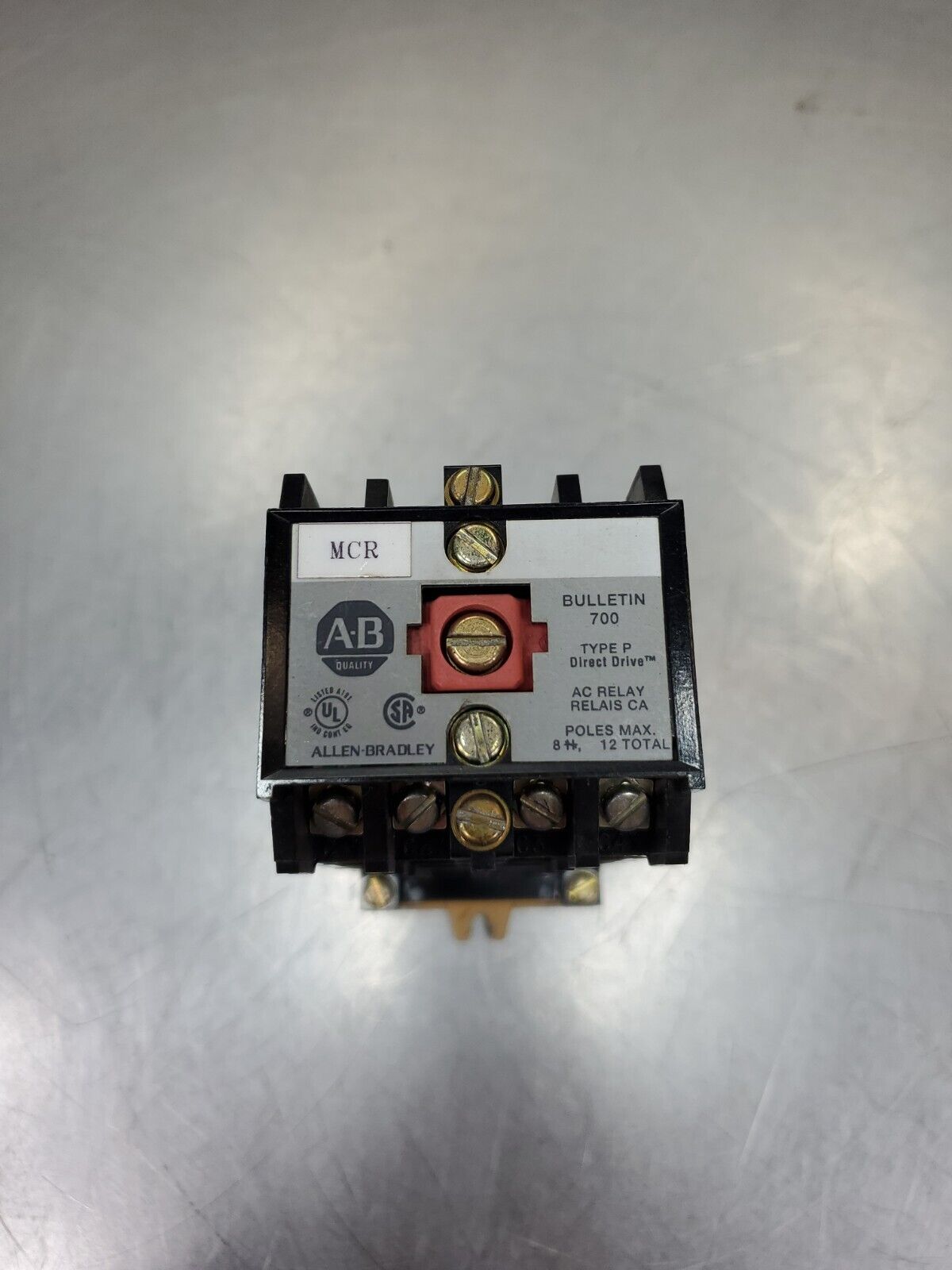 Allen-Bradley 700-P400A1 Ser B. Relay w/700-PB40/PC40 Contacts.            4D-17