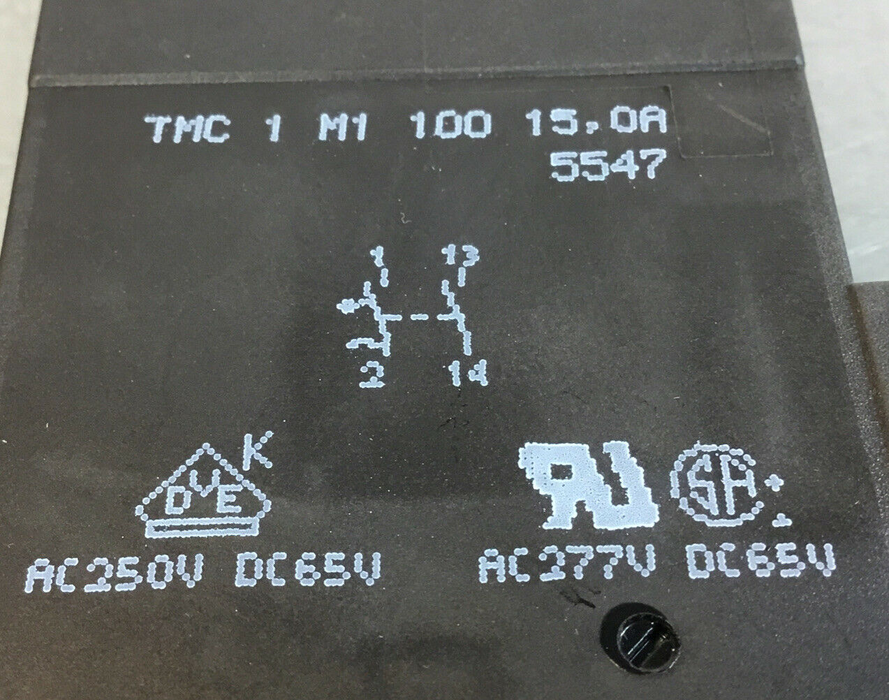 Phoenix Contact  TMC 1 M1 100 15,0A  Breaker 15A      4C