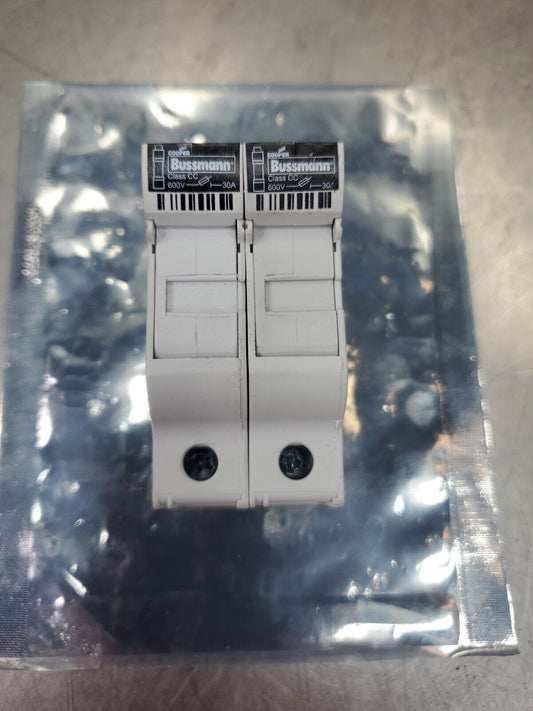 Cooper Bussmann CHCC 600V 30A 2-Pole Fuse Holder.                             4D