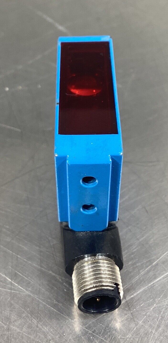 Sick  WE12L-2P430  /  2021726  Photoelectric Sensor 10…30VDC       5E-19