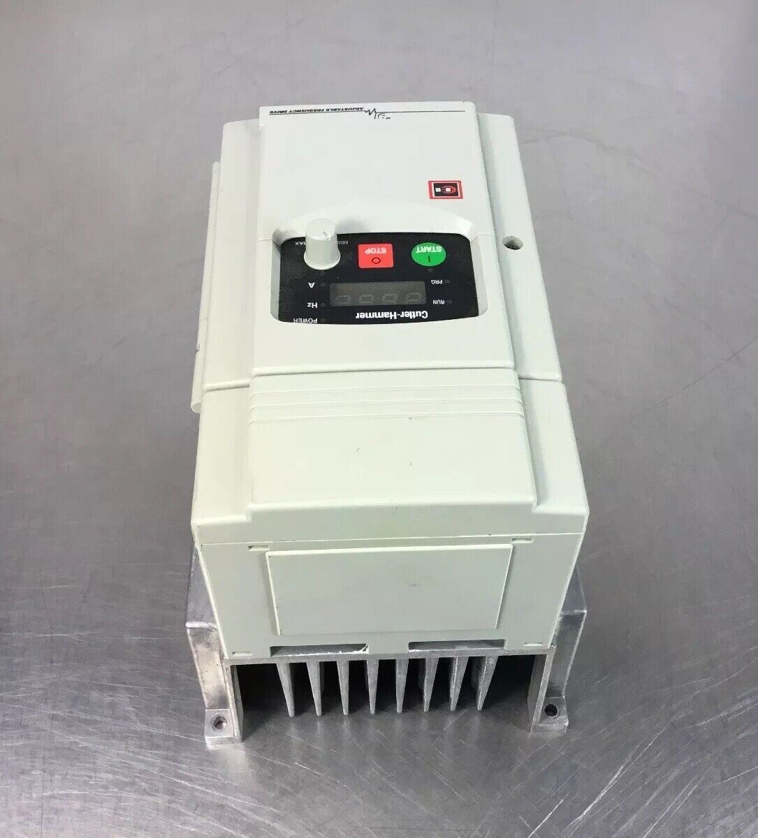 Cutler-Hammer AF91AG0-C005D Adj. Freq. Drive 5HP 3PH 380-460V.  1E