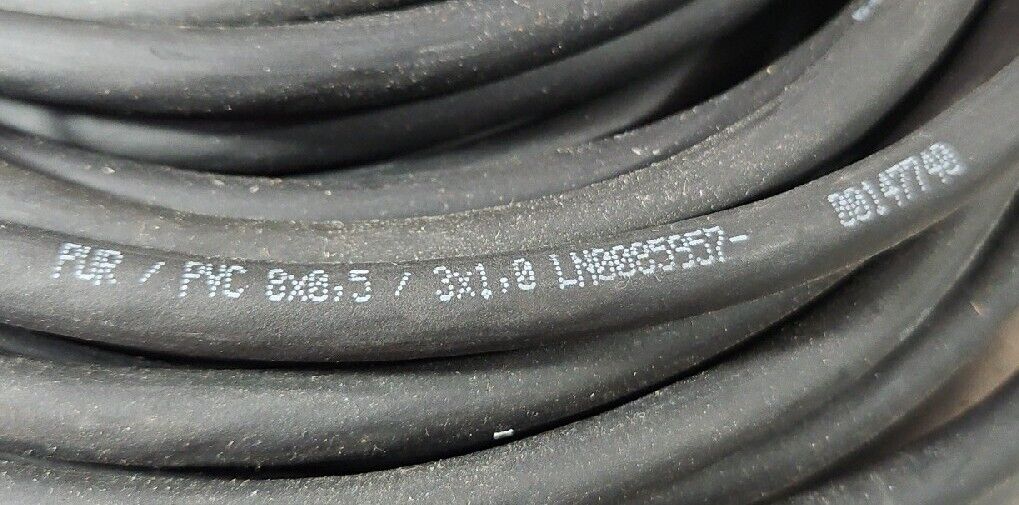 Phoenix Contact D-32825 Terminal Block with LN0085957.                   Loc 5K1