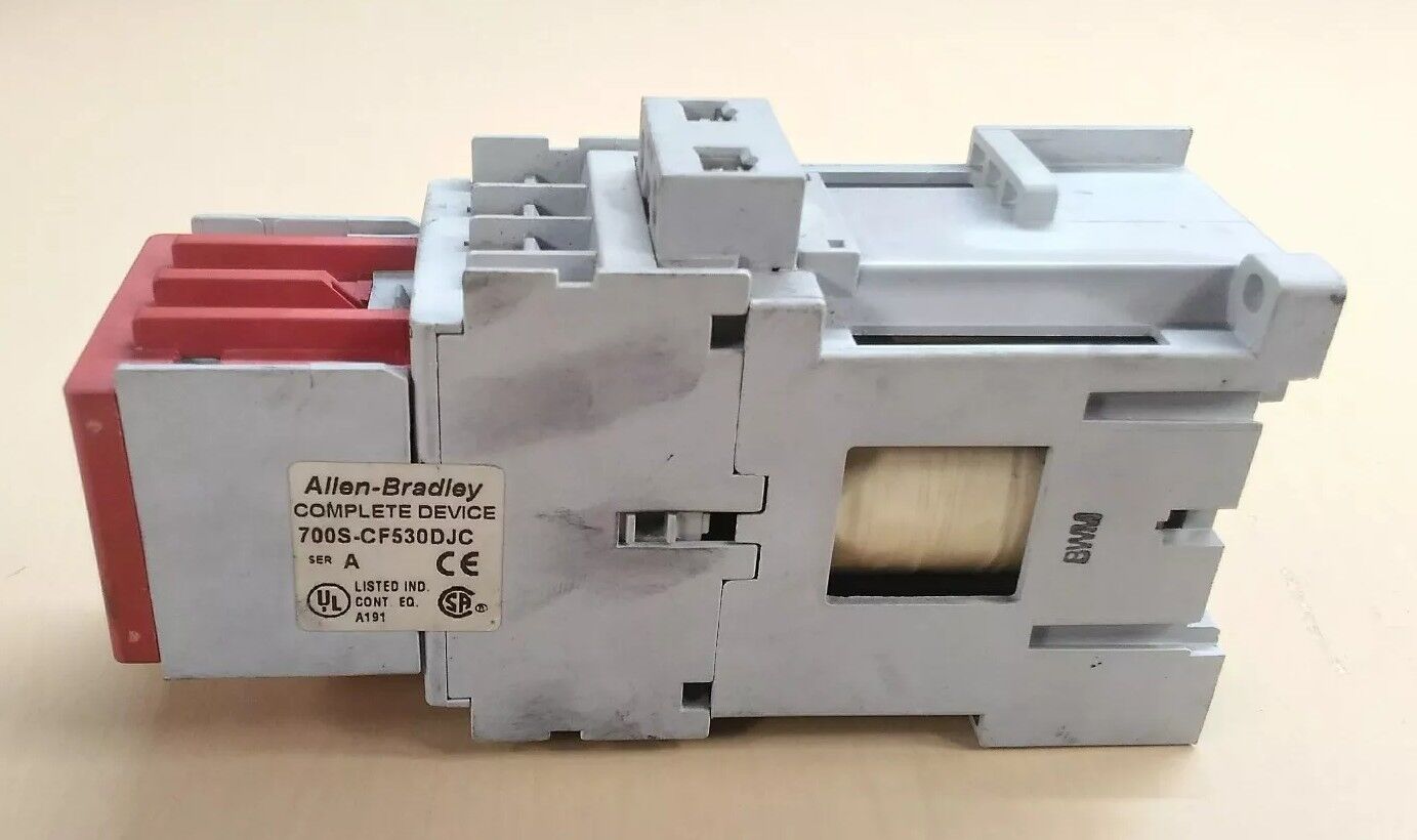 Allen Bradley 700-CF310Z /A Safety Control Relay with 100S-F /A          4E-6