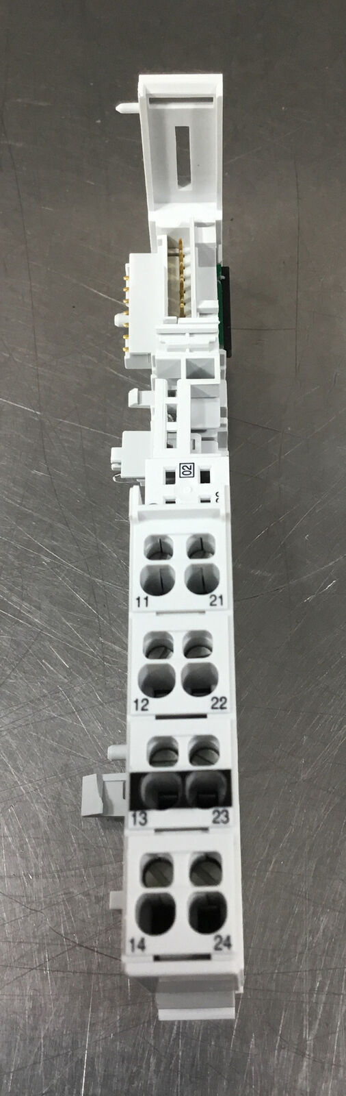 Turck BL20 I/O Module Base  BL20-S4S-SBCS  6827060      3C