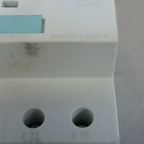 Siemens - Sirius - 3RV1011-0JA10  Circuit Breaker / Motor Protector           4C