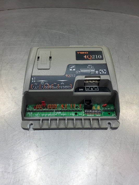 TREND IQ210 (IQ212-4000K5) 24VAC PLC CONTROLLER MODULE.                    3E-15