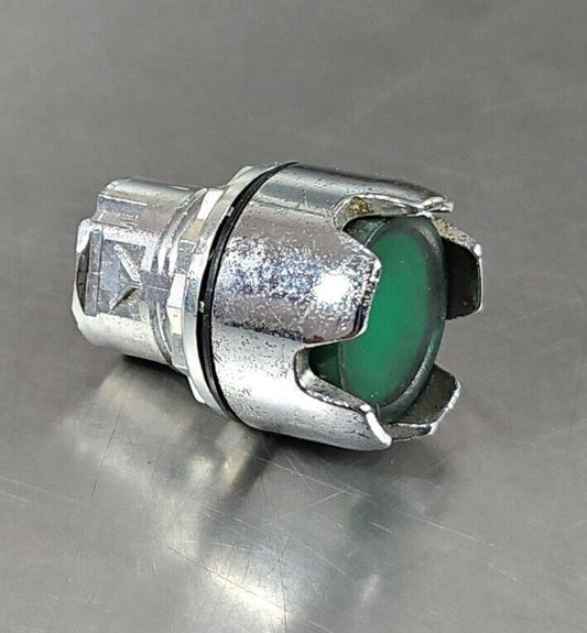 Allen Bradley 800FM-LG5 Guarded Green Push Button Head.                 Loc 4E-6