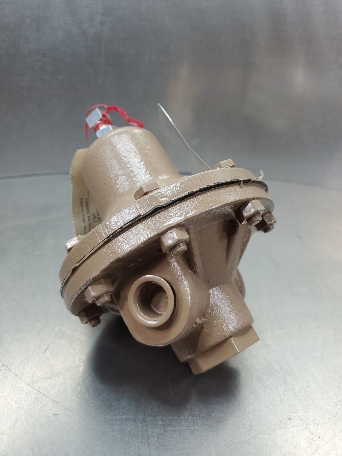 CASHCO AH3087-000-12 1/2" NPT D CI/CI/B2/ REGULATOR, 30-80 PSIG.        6D-21