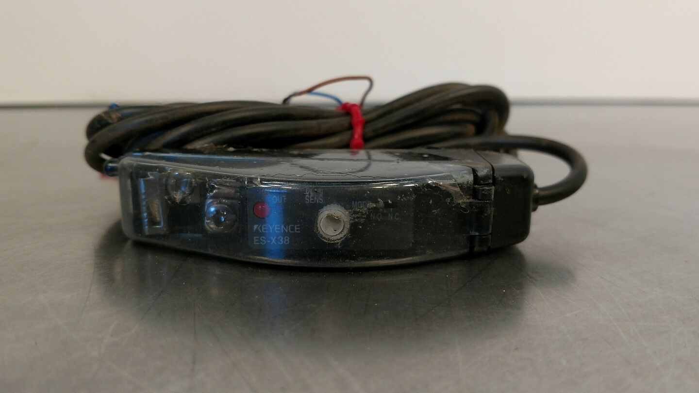 KEYENCE Photoelectric Sensor Amplifier ES-X38 BIN#3