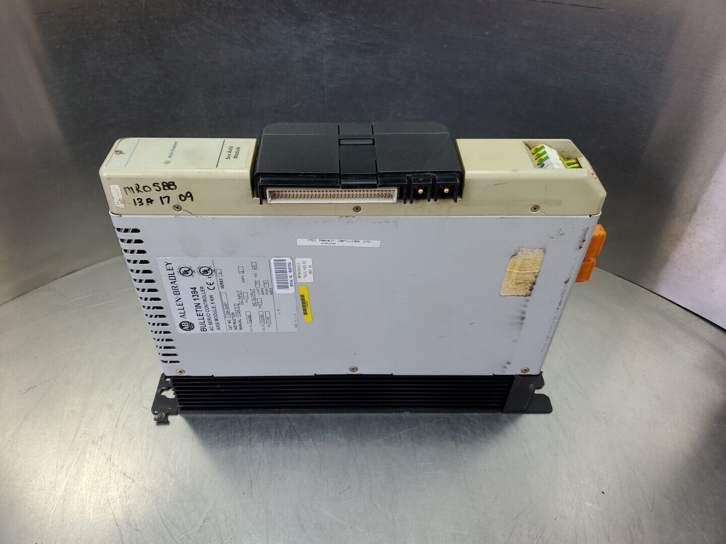 Allen-Bradley 1394-AM07 SER.A AC SERVO CONTROLLER 5KW.                        1D