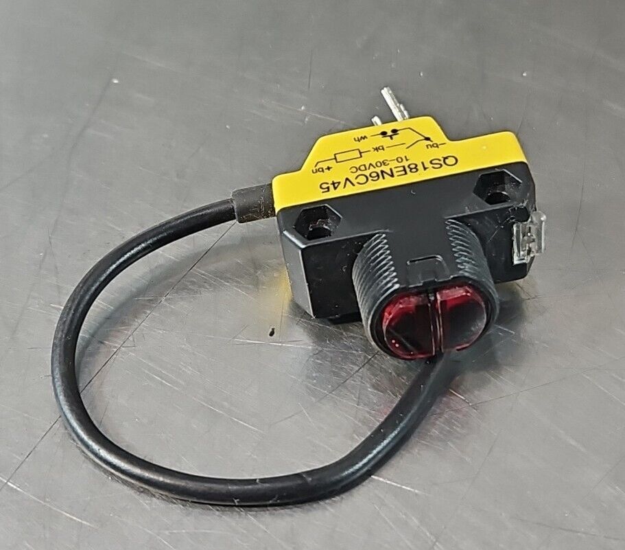 Banner QS18EN6CV45 World-Beam QS18 Expert Series: Convergent.           Loc5E-19