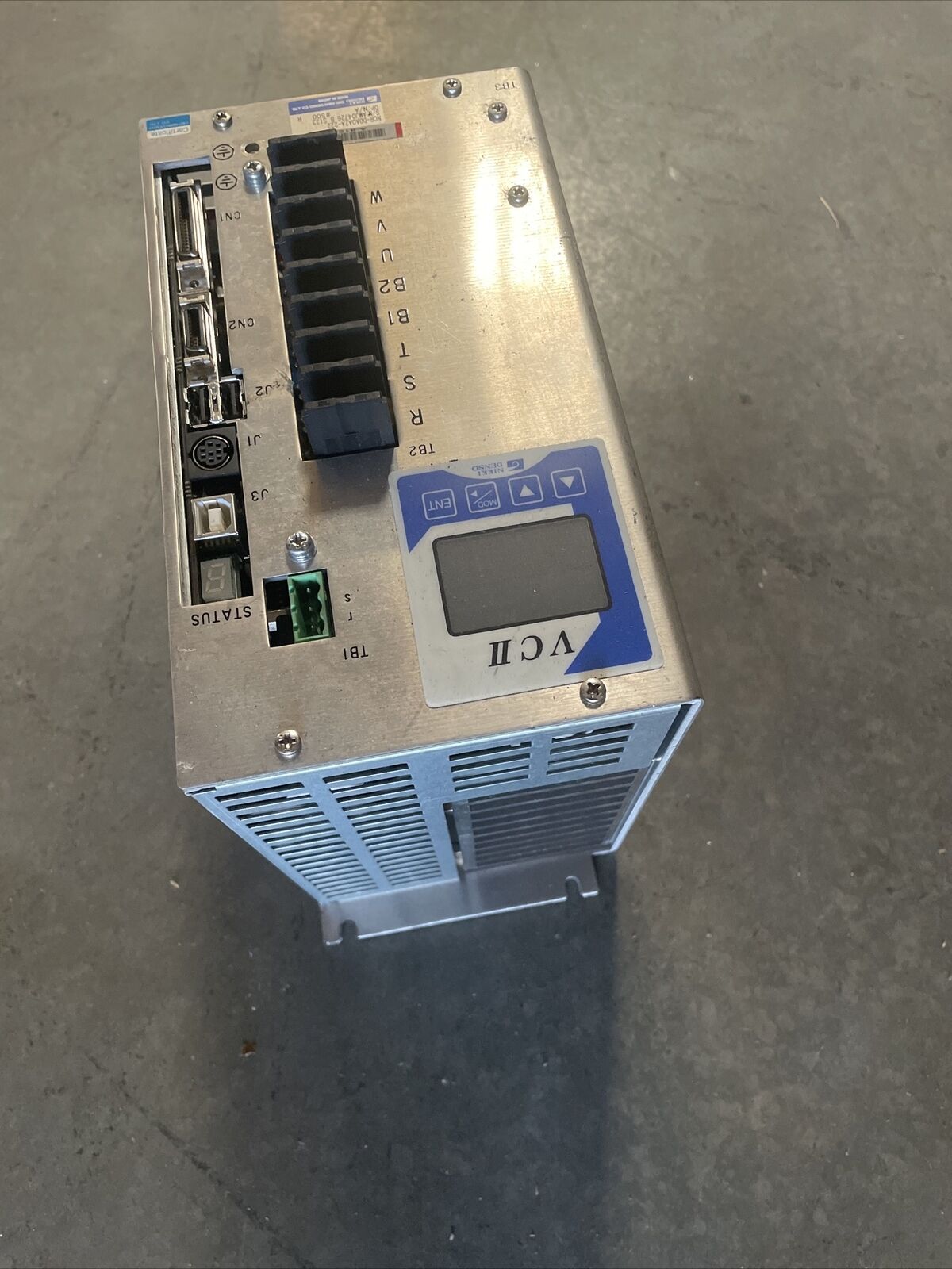 NIKKI DENSO / NCR-DDA0A2A-222 / AC SERVO DRIVER @3A