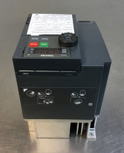 Load image into Gallery viewer, TOSHIBA  VFS15-4015PL-W1  TRANSISTOR INVERTER 380-500V 1.5KW 4.1A  2HP   1B
