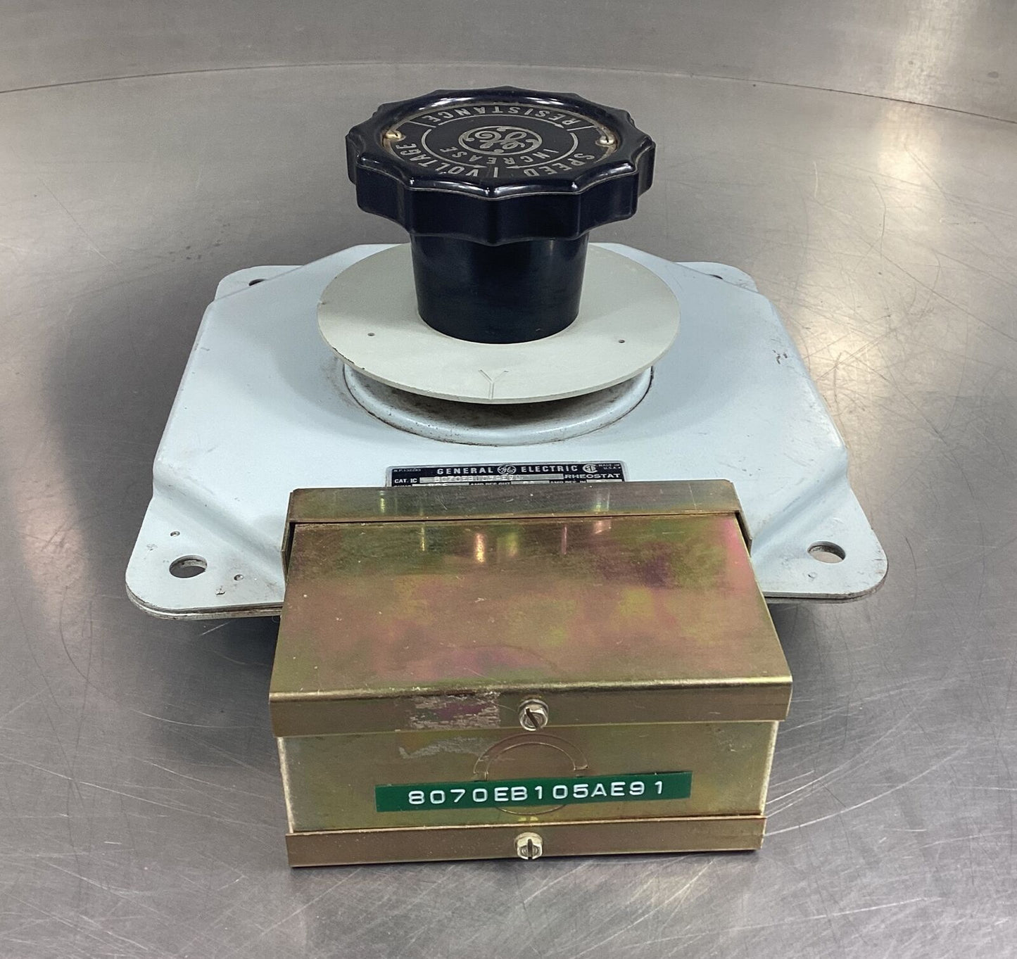 General Electric Rheostat, 600 Volt, Cat.# 8070EB105AE91  806 Ohms        4B