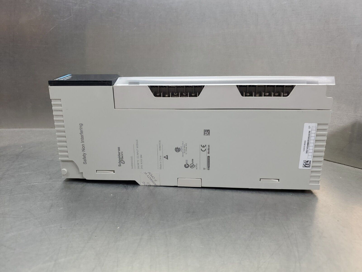 Schneider Electric 140DDI35300 24V Discrete DC Input Module.               3A-14