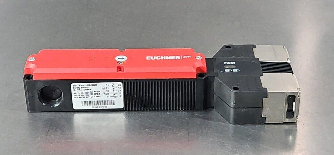 EUCHNER STP-TW-4A-2131AC024M. Safety Switch.     5E-10