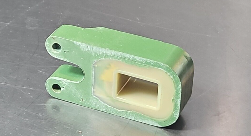 General Electric 55B15G2 coil 110/120V 50/60Hz.            Loc4C30