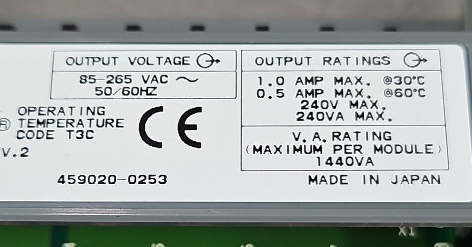 Allen Bradley 1746-OA8 SerB SLC 500 Output Module.                      Loc3D-14