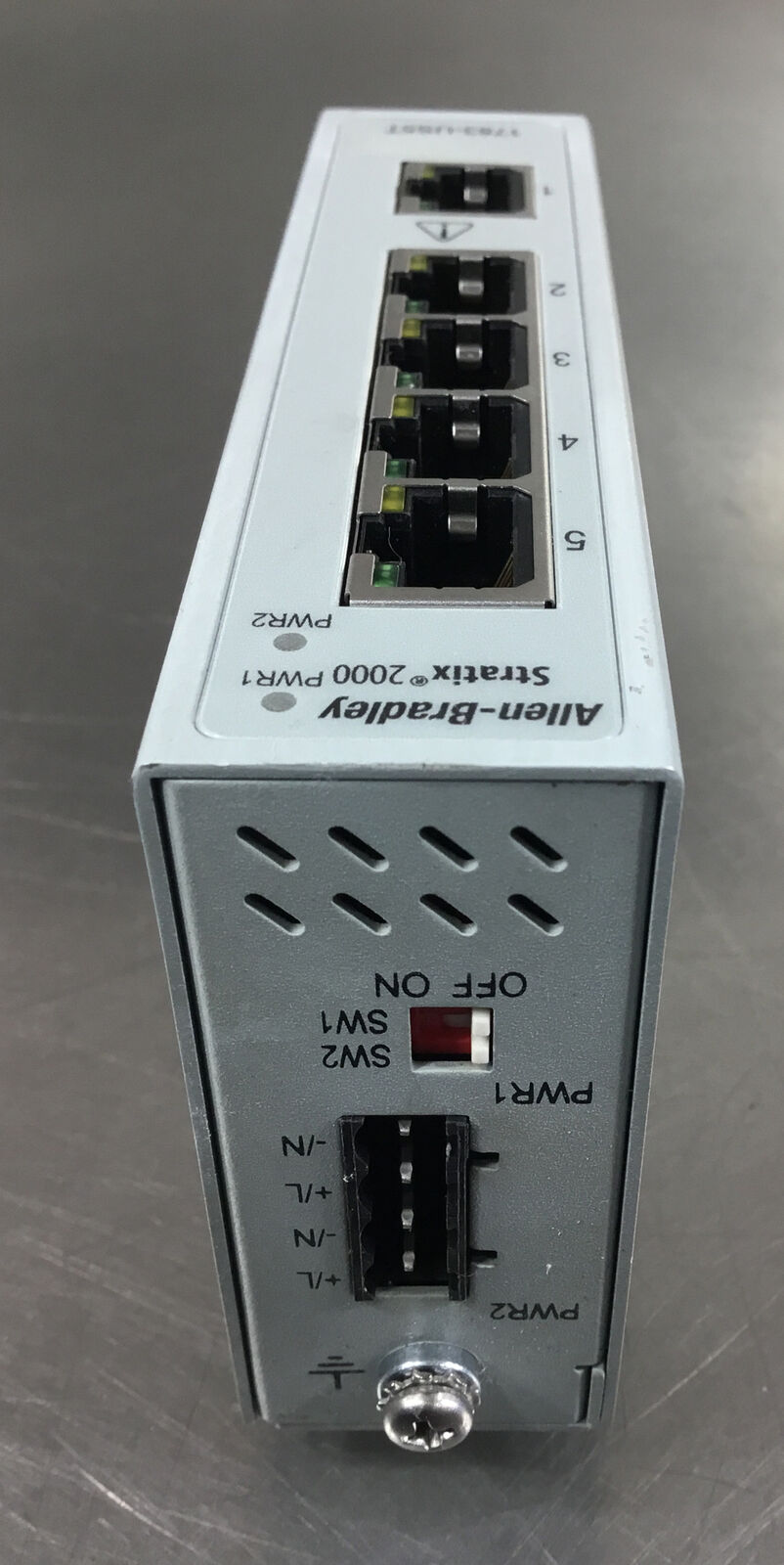 Allen-Bradley  1783-US5T /B  Stratix 2000 5 Port Unmanaged Switch     3D-2